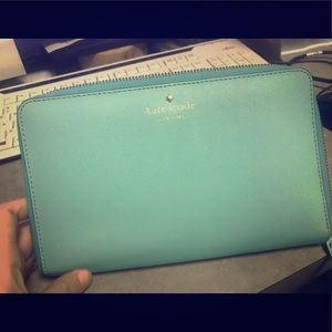 Kate Spade Mika’s Pond Travel Wallet